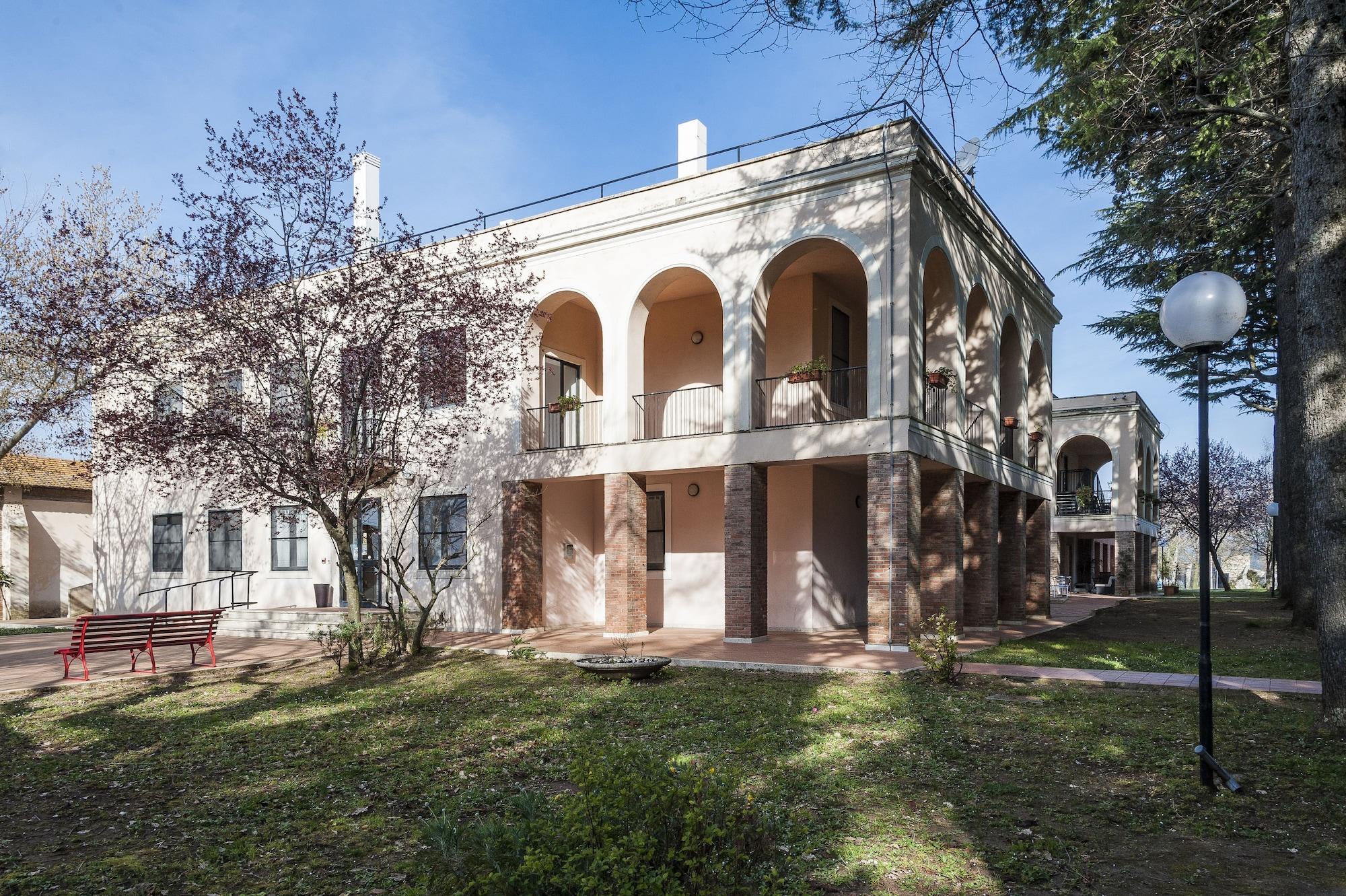 Hotel Villa Del Cardinale Norma Luaran gambar