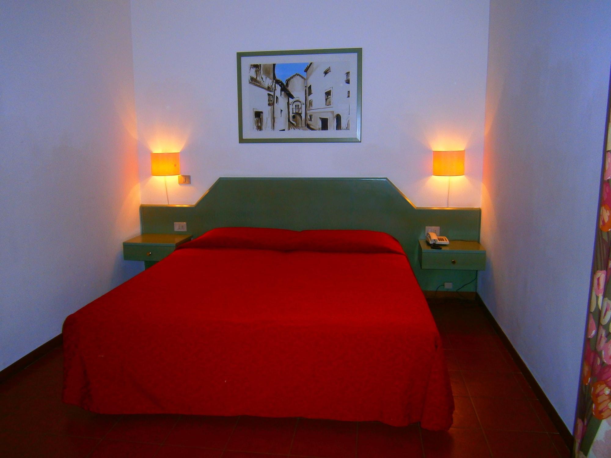 Hotel Villa Del Cardinale Norma Luaran gambar