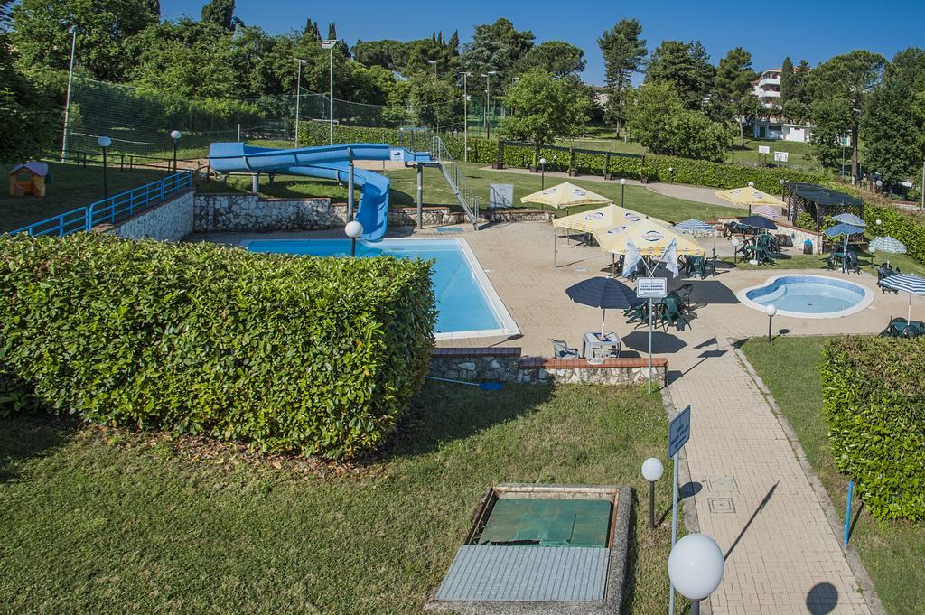 Hotel Villa Del Cardinale Norma Luaran gambar