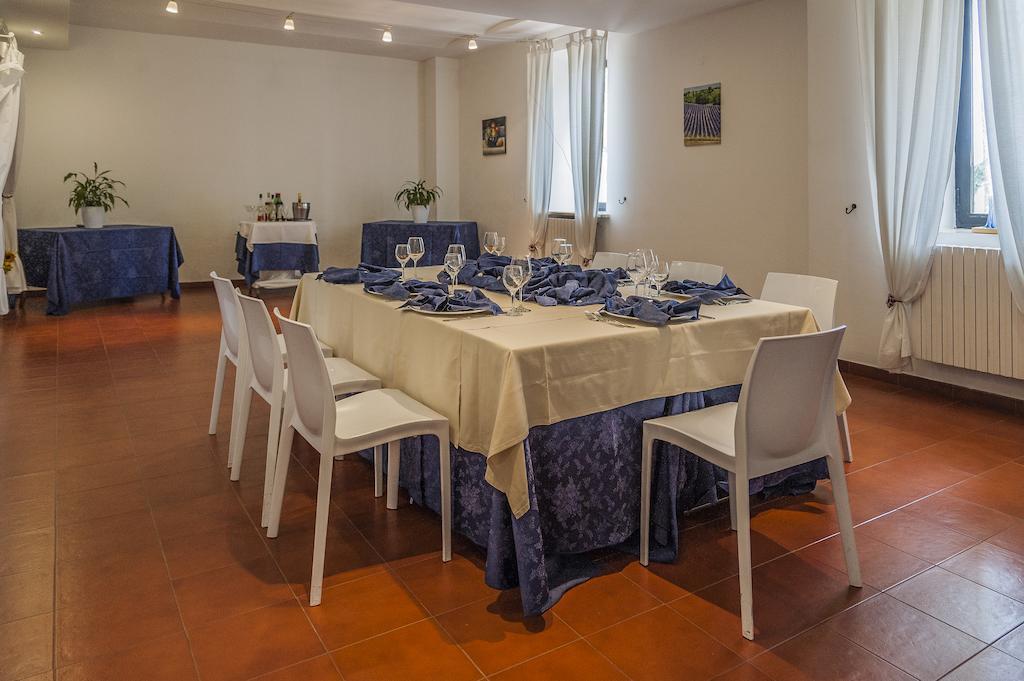 Hotel Villa Del Cardinale Norma Luaran gambar